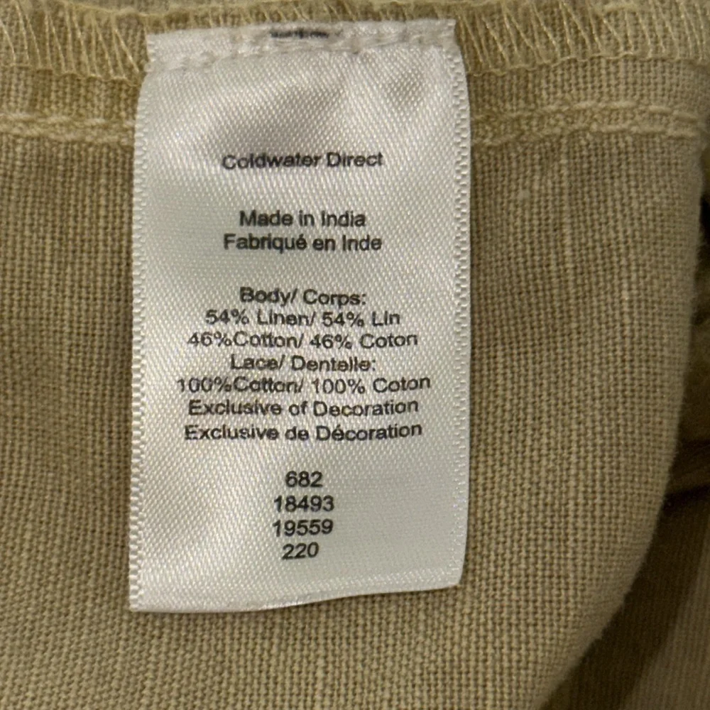 Coldwater Creek Linen blend summer shorts lace trim relaxed fit boho neutral